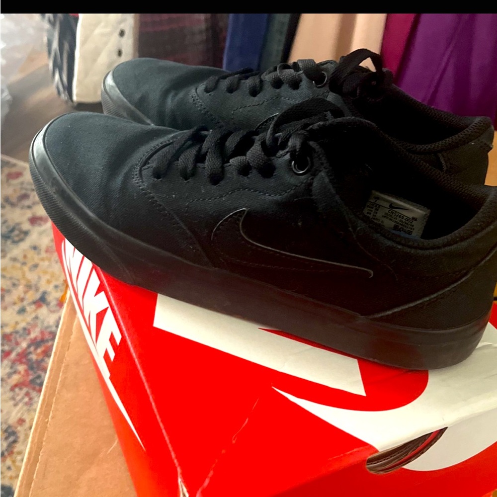 COPY - Nike youth